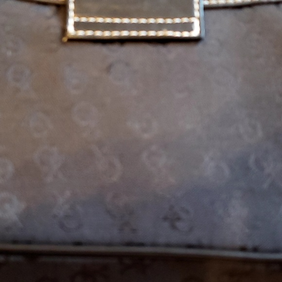 XOXO Handbag - Picture 6 of 8